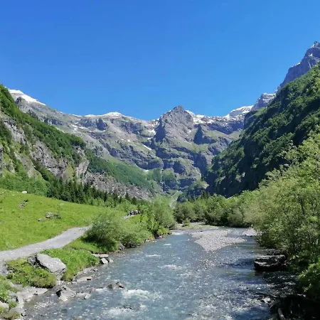 La Belle Des Praz בית נופש *